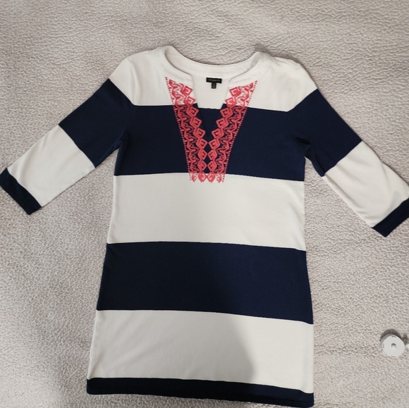 Talbolts Beautiful Preppy Striped V Neck Dress - Picture 16 of 16